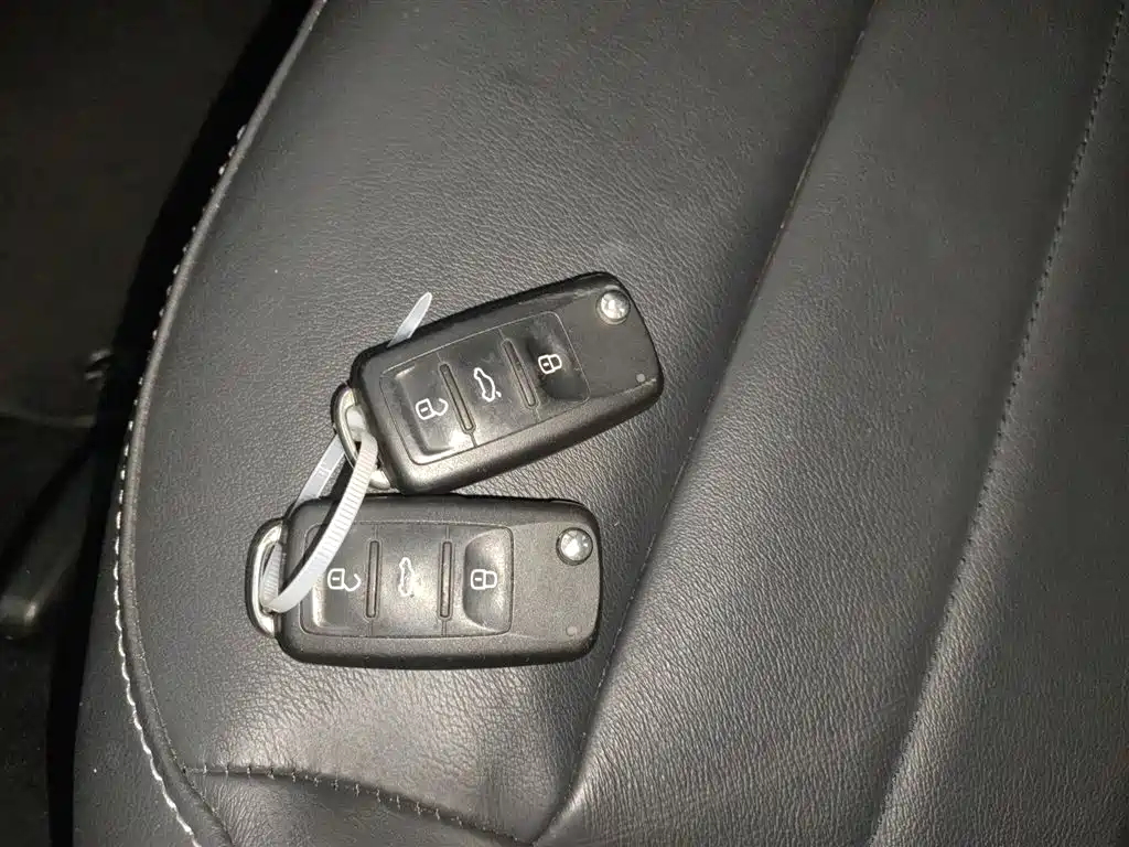 Lavida 2017 1.6L automatic comfort version купить на сайте DeffCars