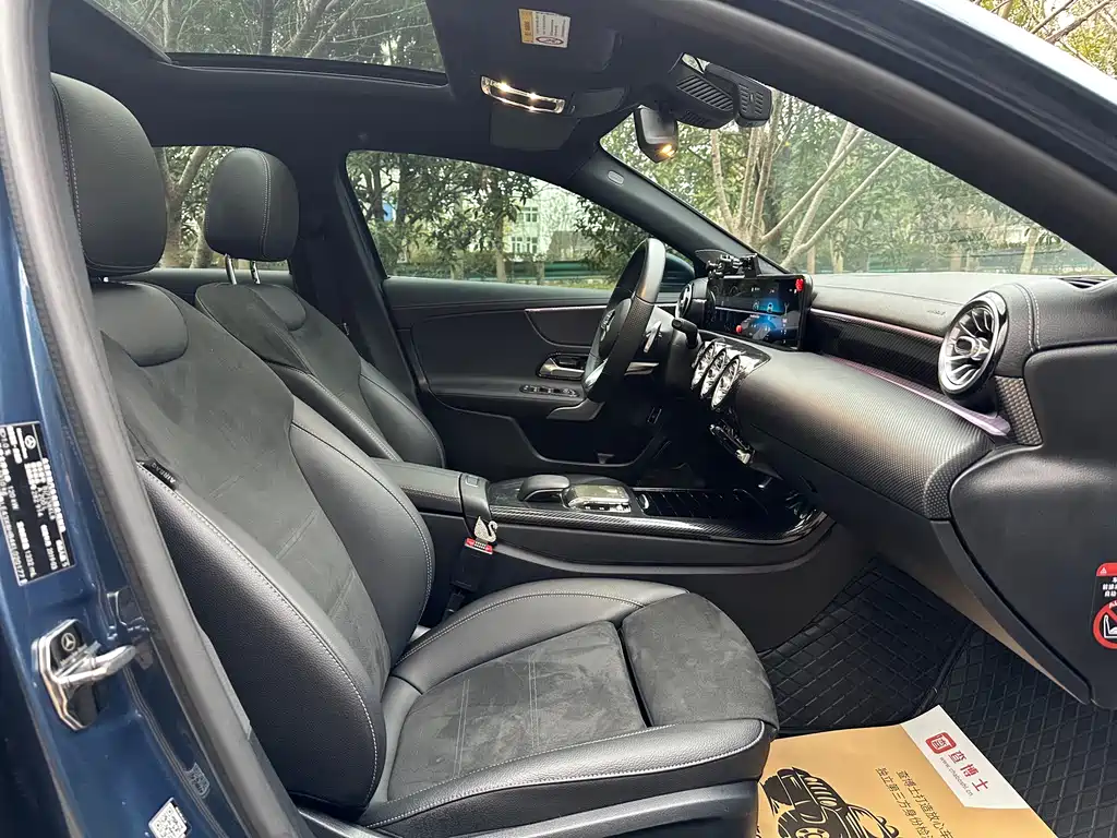 Mercedes-Benz A-Class 2019 A 200 L Sports Sedan купить на сайте DeffCars