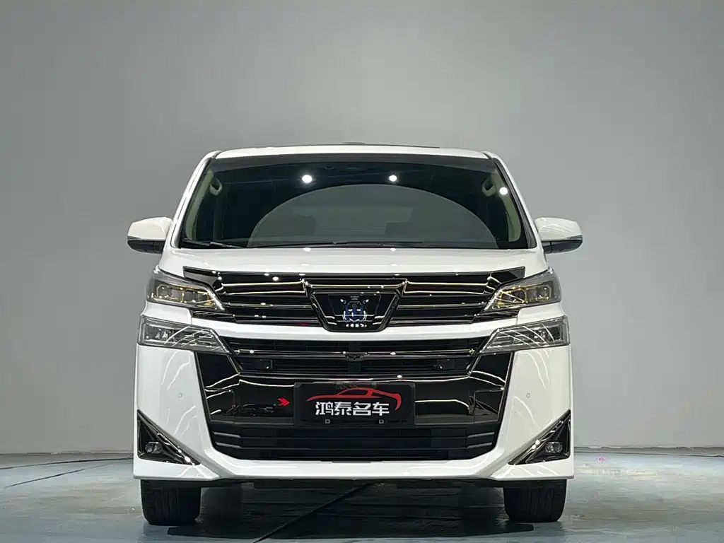 Wilfa 2023 Crown Dual Engine 2.5L HV Premium Edition купить на сайте DeffCars