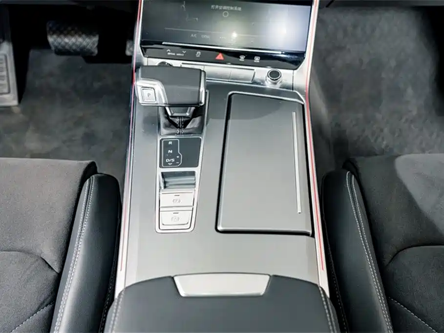 Audi A7L 2024 45 TFSI luxury model купить на сайте DeffCars