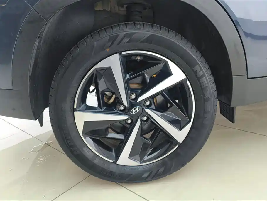 Beijing Hyundai ix35 2021 2.0L automatic two-wheel drive GLS leading version купить на сайте DeffCars
