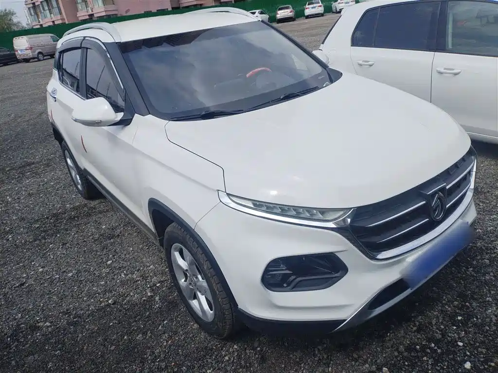Baojun 510 2017 1.5L automatic fashion model купить на сайте DeffCars