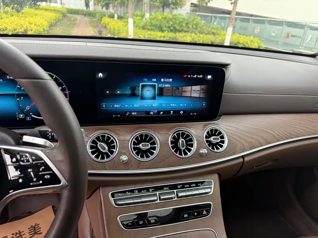 Mercedes-Benz E-Class 2023 E 300 L Fashion купить на сайте DeffCars