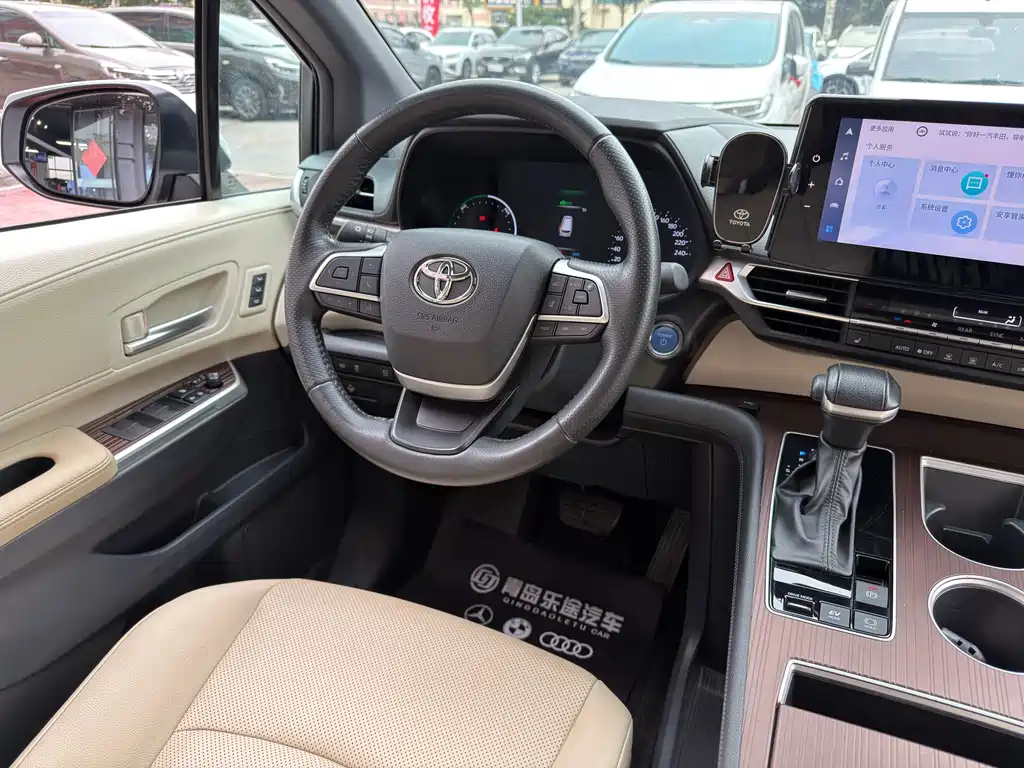 Granvia 2023 2.5L hybrid premium PLUS version купить на сайте DeffCars