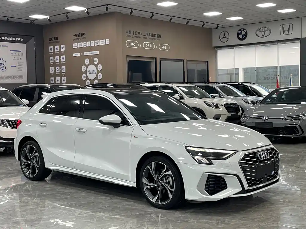 Audi A3 2022 Sportback 35 TFSI stylish and sporty купить на сайте DeffCars
