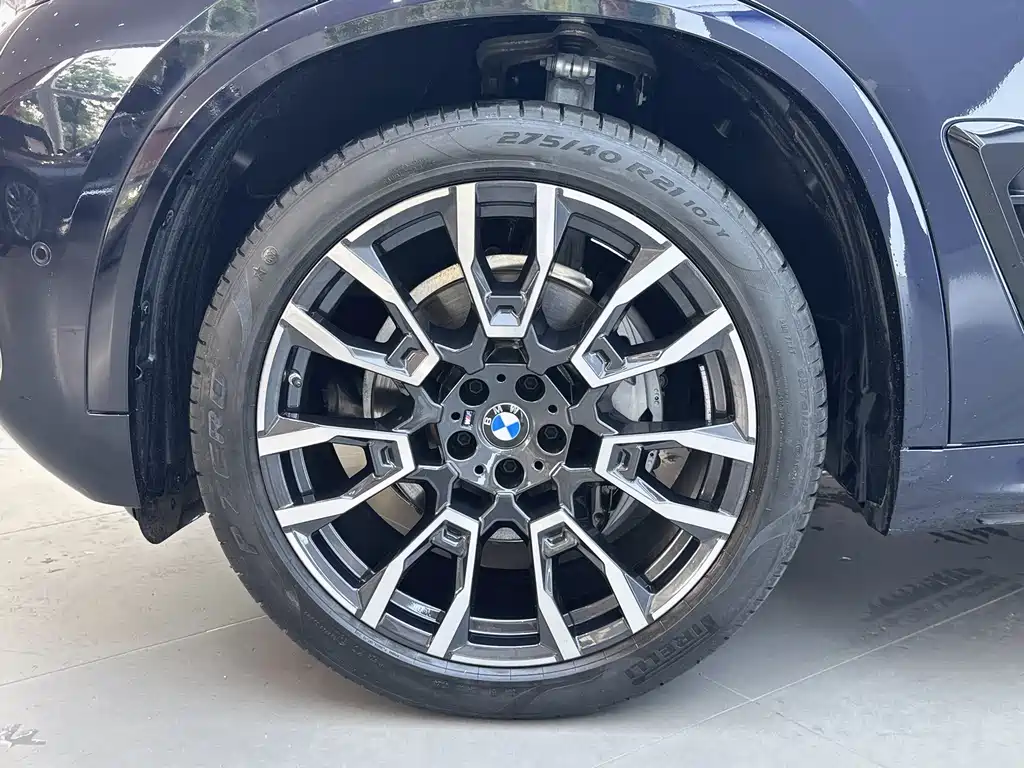 BMW X5 2023 xDrive 40Li M Sport Overnight Kit купить на сайте DeffCars