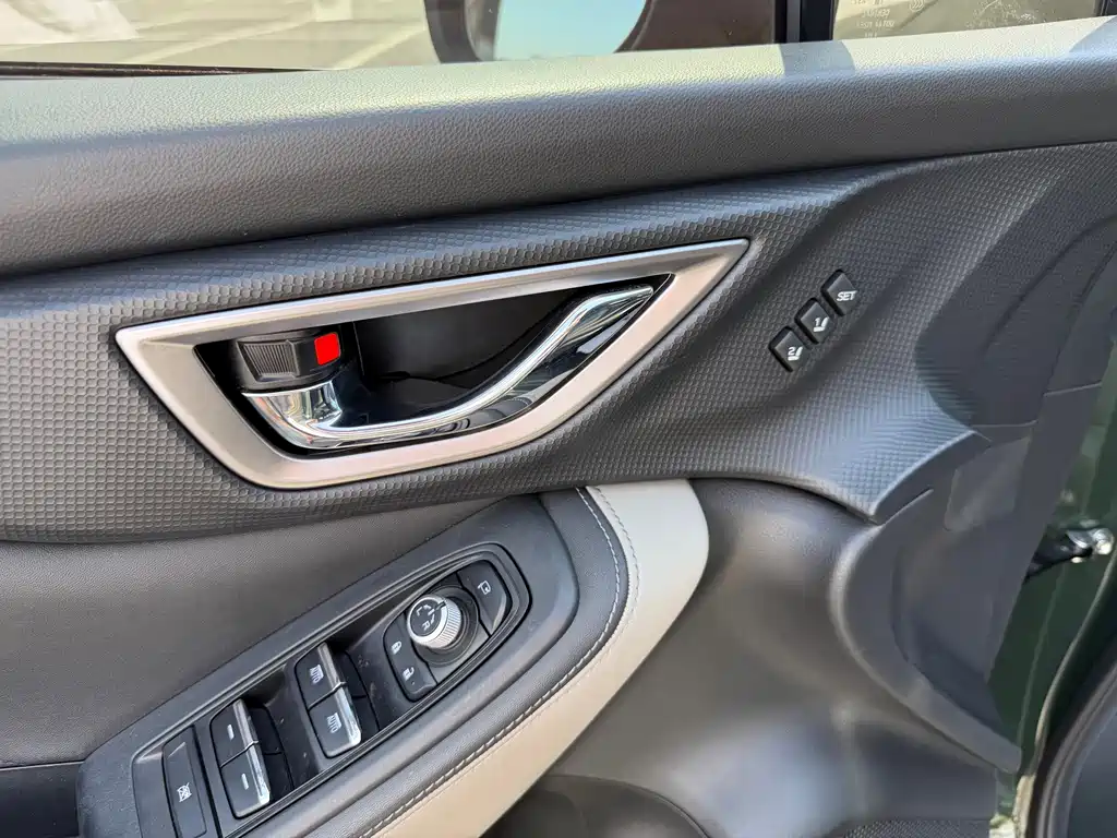 Forester 2022 2.0i AWD Deluxe Edition EyeSight купить на сайте DeffCars