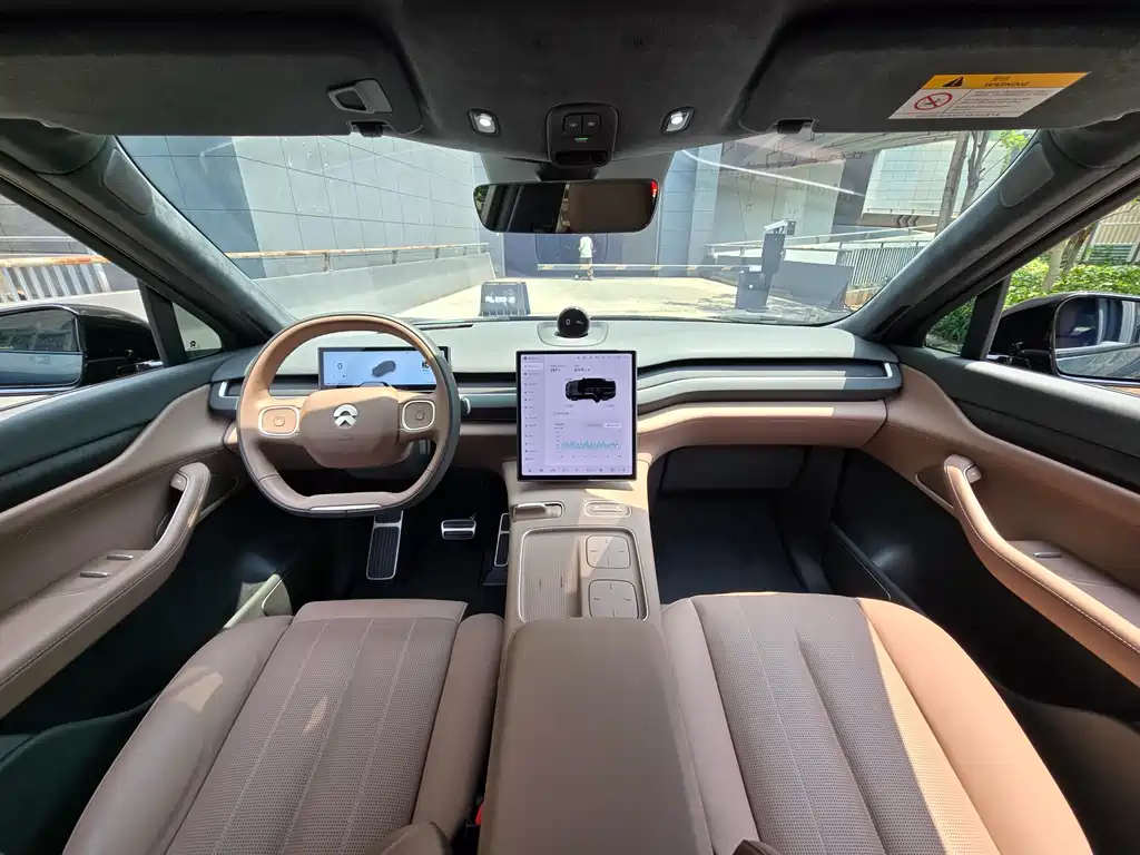 NIO ES8 2024 model 75kWh купить на сайте DeffCars