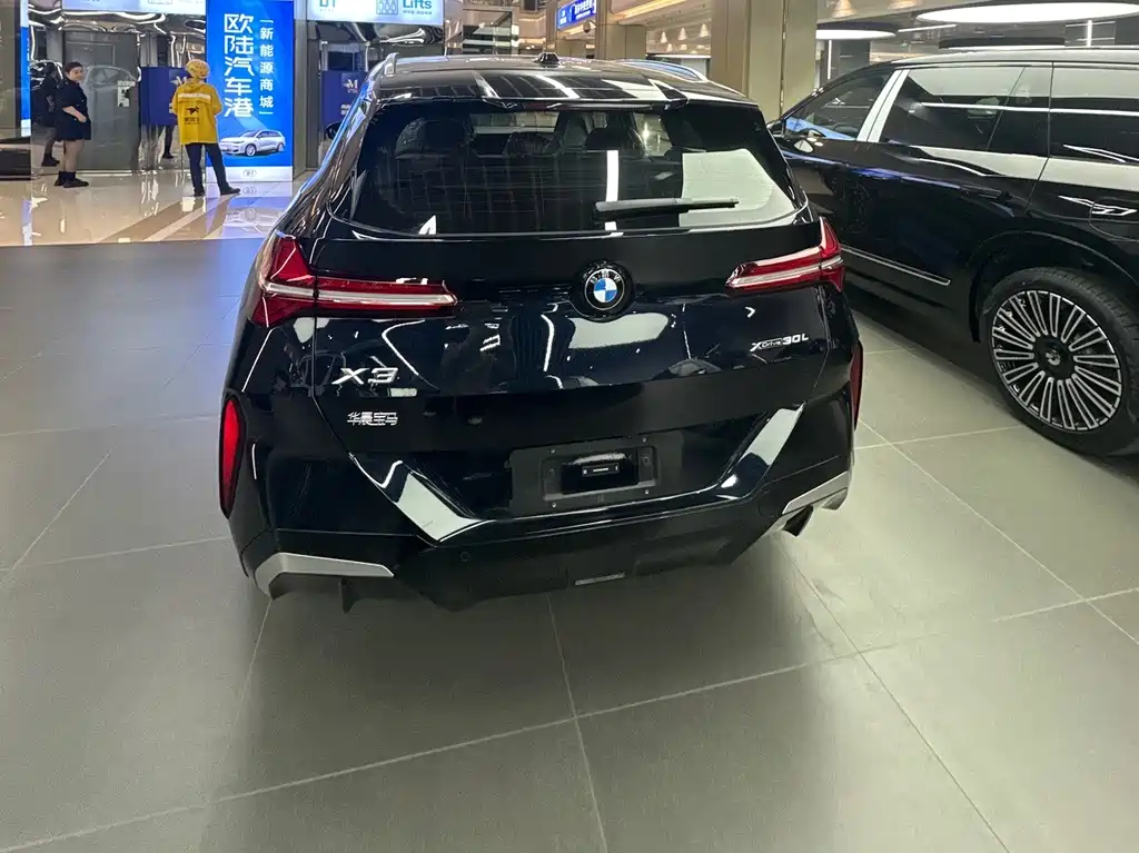BMW X3 2025 xDrive30L Leading M Sports Package купить на сайте DeffCars