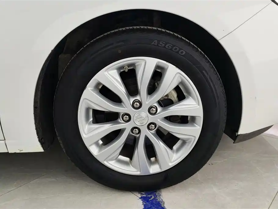 Yinglang 2021 model model 1.5L automatic elite model купить на сайте DeffCars