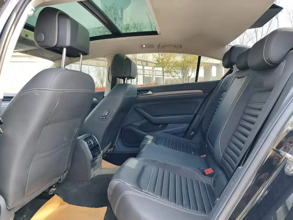 Magotan 2020 330TSI DSG leading model купить на сайте DeffCars