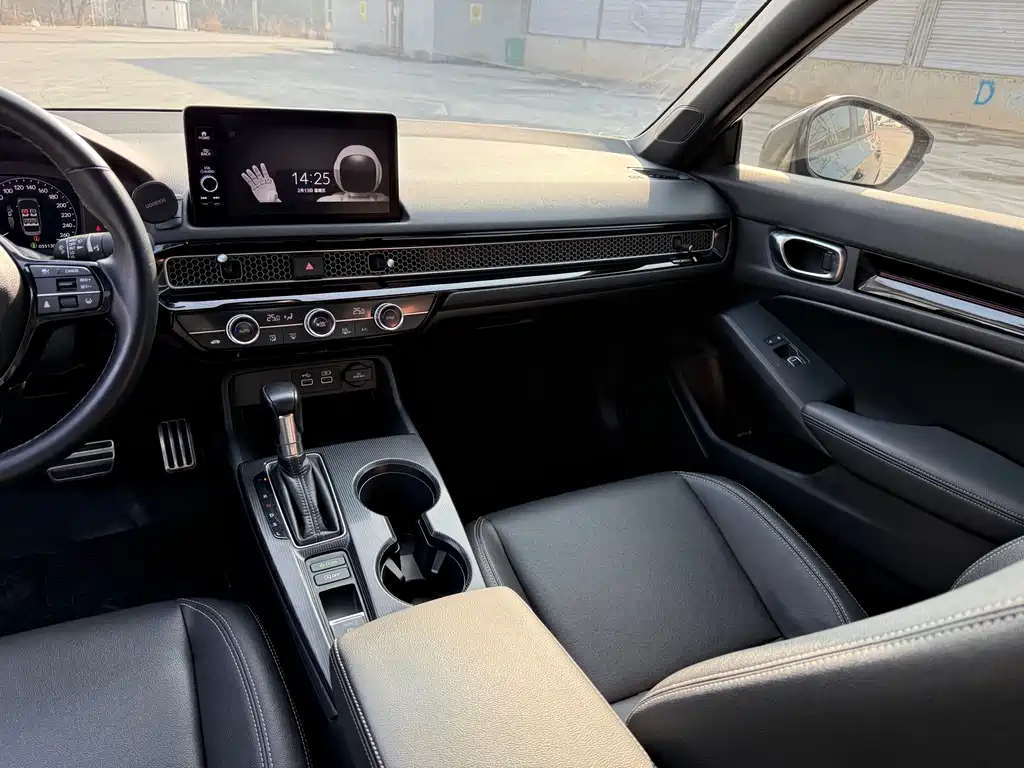 Civic 2022 240TURBO CVT Dynamic Edition купить на сайте DeffCars