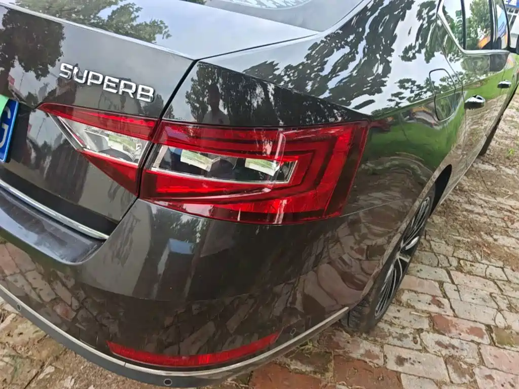 Superb 2018 TSI330 DSG Deluxe Edition China V купить на сайте DeffCars
