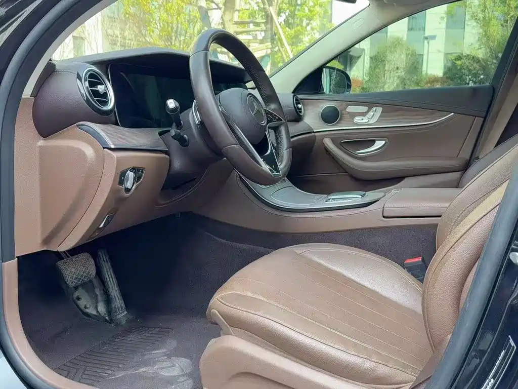 Mercedes-Benz E-Class 2021 E 300 L Fashion Model купить на сайте DeffCars