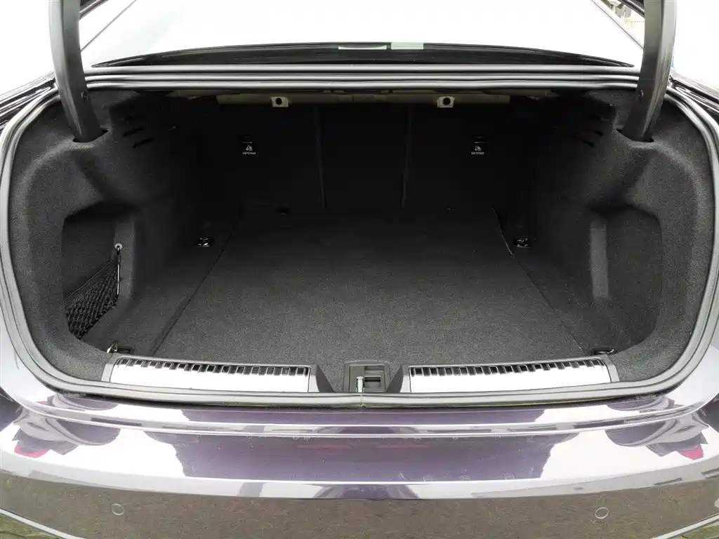 Audi A5L 2026 2.0T Sports Edition Plus купить на сайте DeffCars