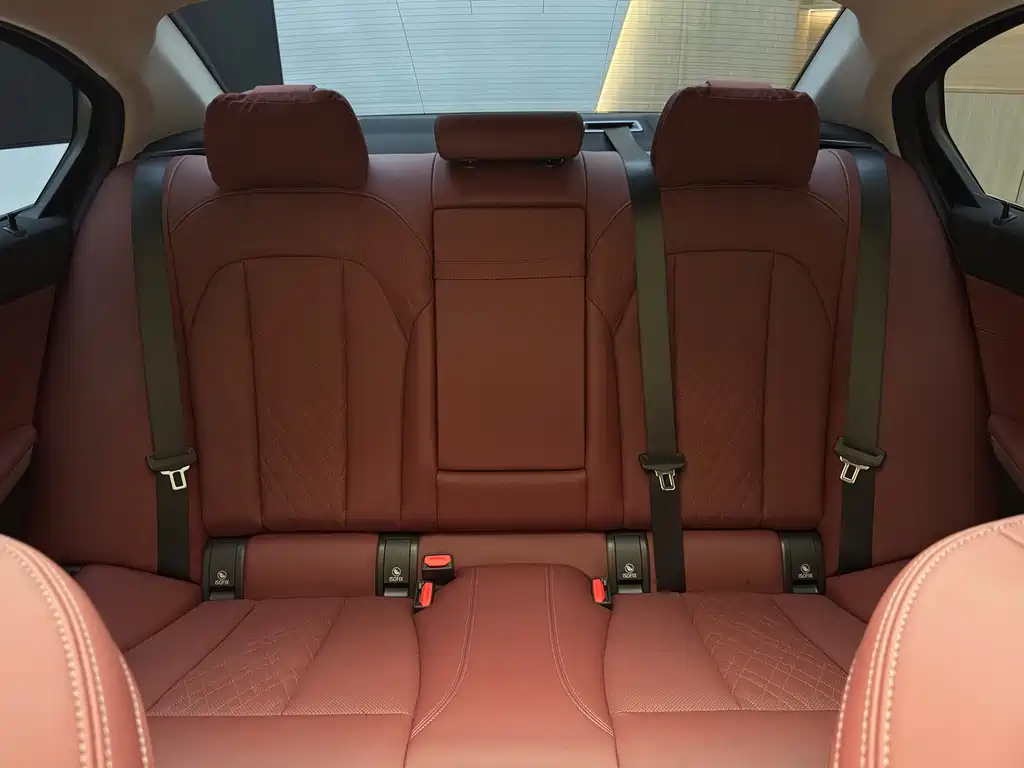 BMW 3 Series 2025 325Li M Sports Package купить на сайте DeffCars