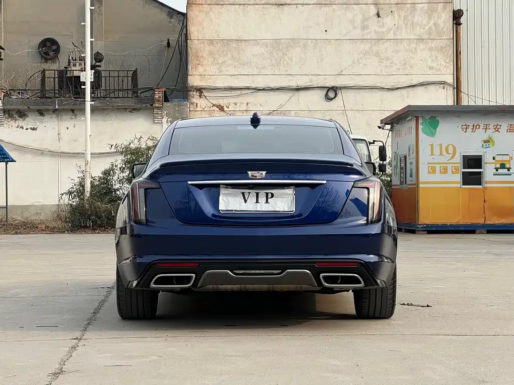 Cadillac CT5 2023 28T Platinum Type купить на сайте DeffCars