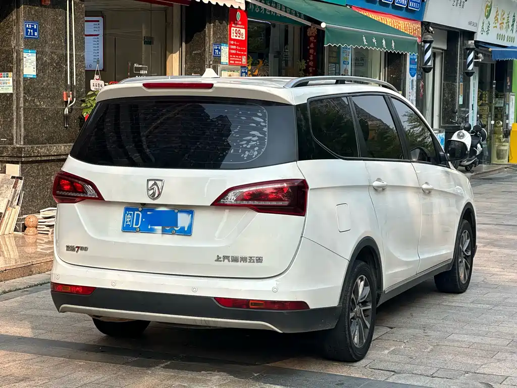 Baojun 730 2021 1.5L manual fashion 7 seats купить на сайте DeffCars