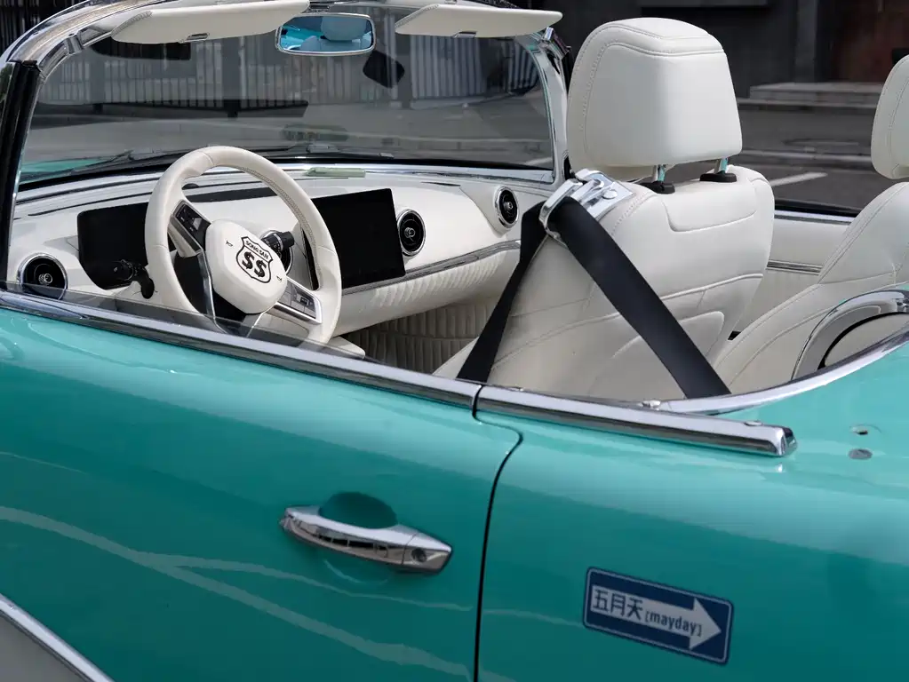 SS DOLPHIN 2021 1.5T plug-in hybrid standard model купить на сайте DeffCars
