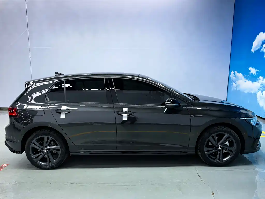 Golf 2023 280TSI DSG Pro купить на сайте DeffCars