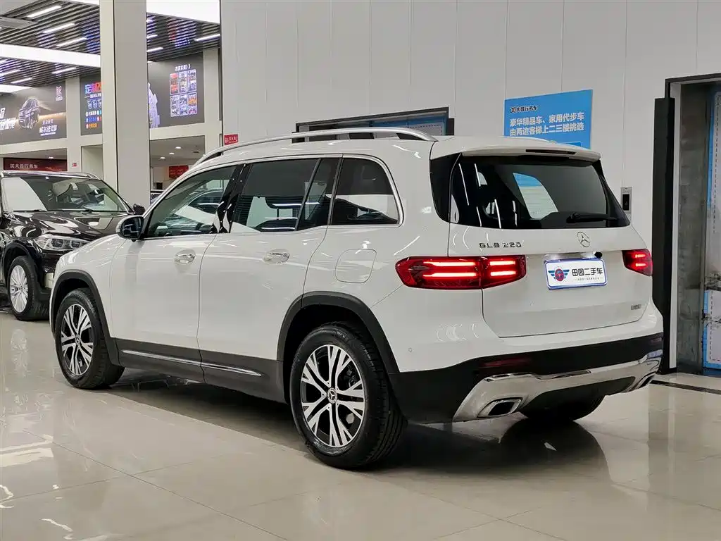 Mercedes-Benz GLB 2024 GLB 220 Dynamic купить на сайте DeffCars