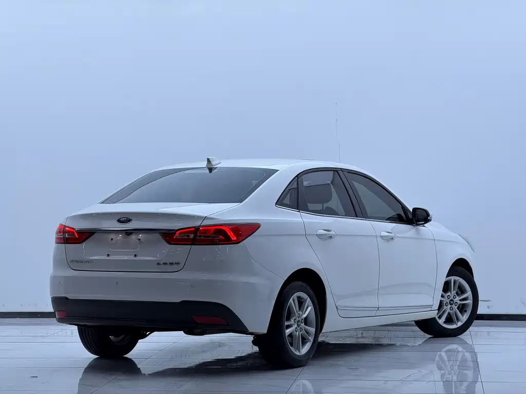 Forex 2019 facelift 1.5L automatic enjoyment type National V купить на сайте DeffCars
