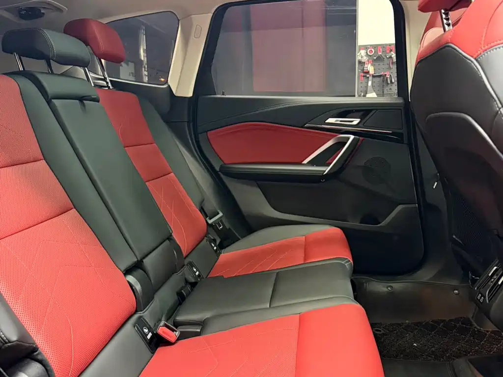 BMW X1 2023 sDrive20Li X Design Package купить на сайте DeffCars