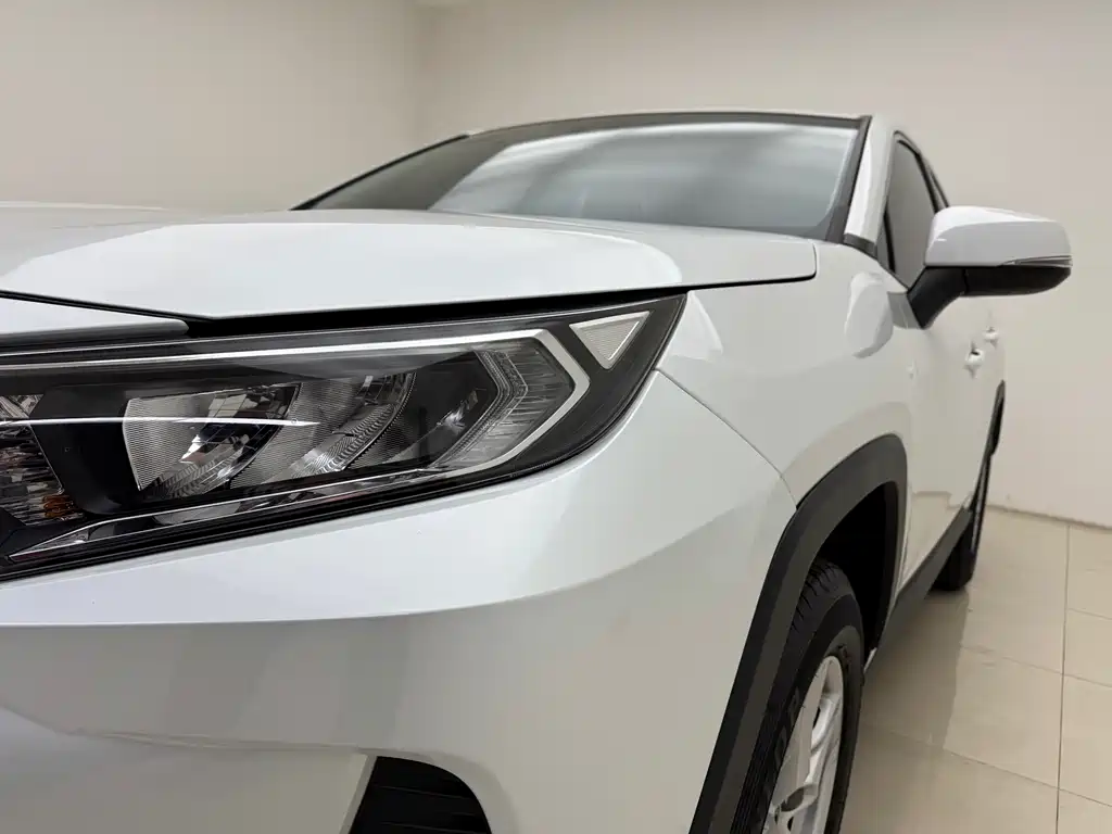RAV4 Rongfang 2022 2.0L CVT two-wheel drive urban version купить на сайте DeffCars