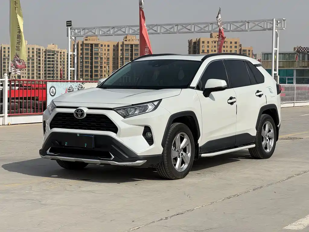 RAV4 Rongfang 2021 2.0L CVT four-wheel drive fashion PLUS version купить на сайте DeffCars
