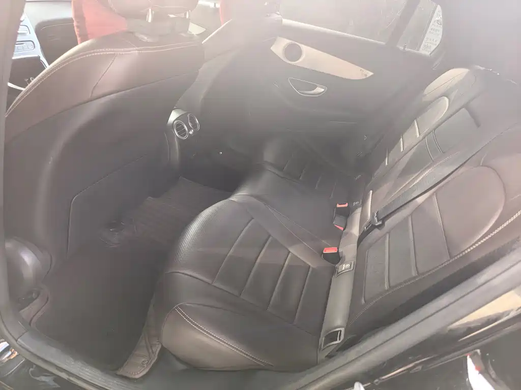 Mercedes-Benz GLC Coupe 2017 GLC 200 4MATIC Coupe SUV купить на сайте DeffCars