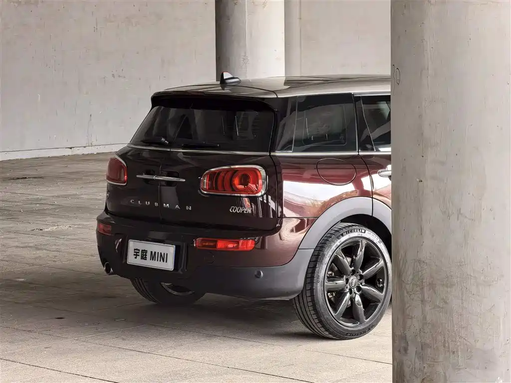 MINI CLUBMAN 2018 1.5T COOPER Artist купить на сайте DeffCars