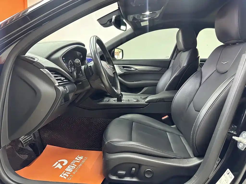 Cadillac CT5 2021 28T luxury model купить на сайте DeffCars