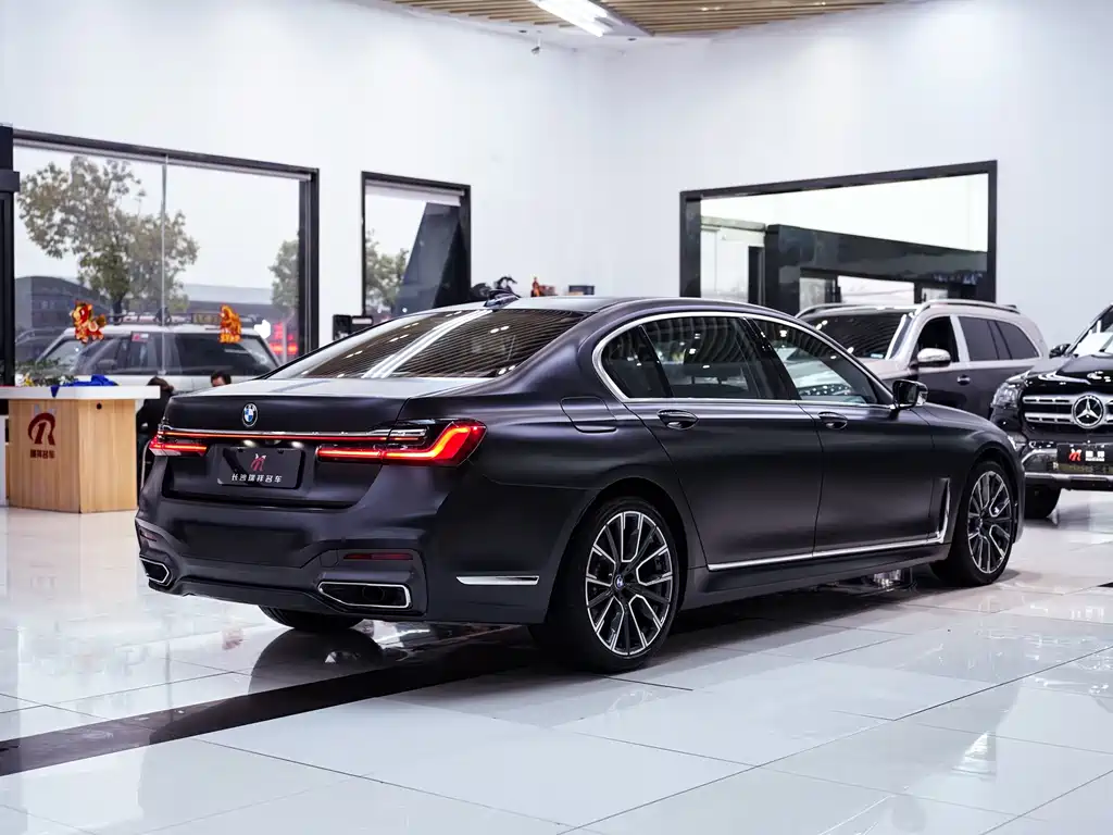 BMW 7 Series 2022 740Li xDrive Executive M Sports Package купить на сайте DeffCars