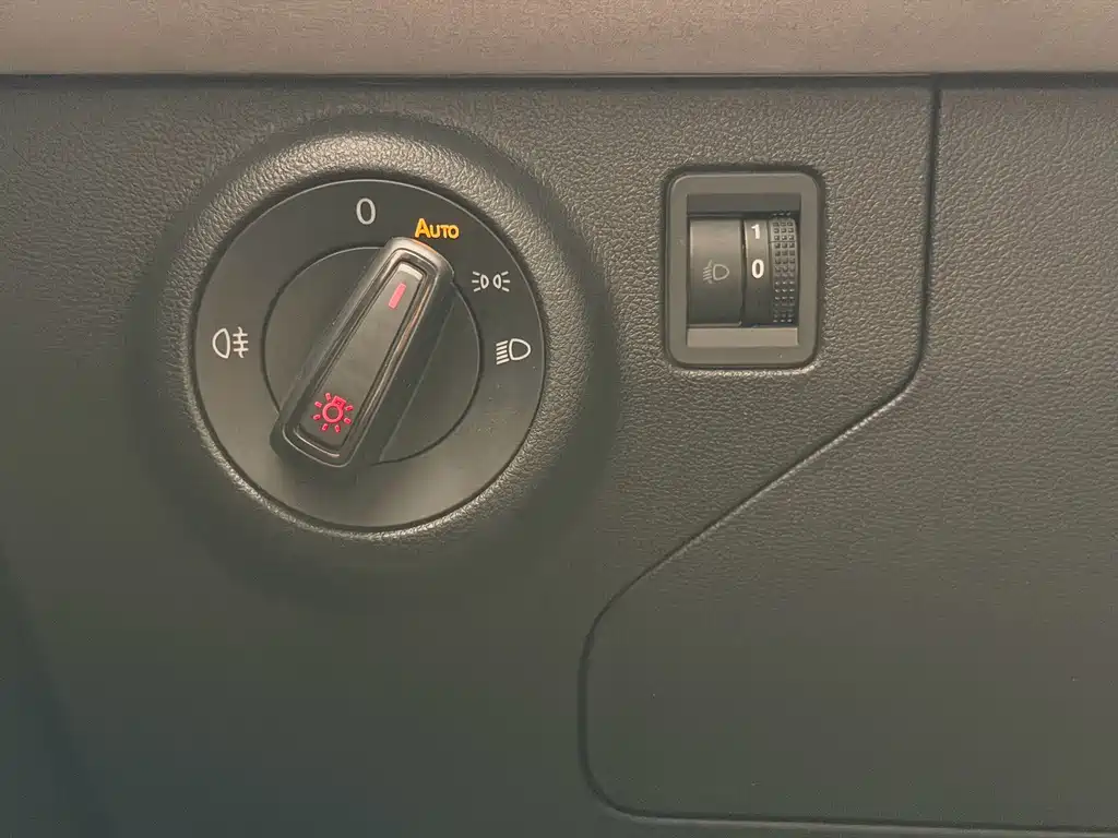 Jetta VS7 2023 280TSI automatic enjoyment version купить на сайте DeffCars