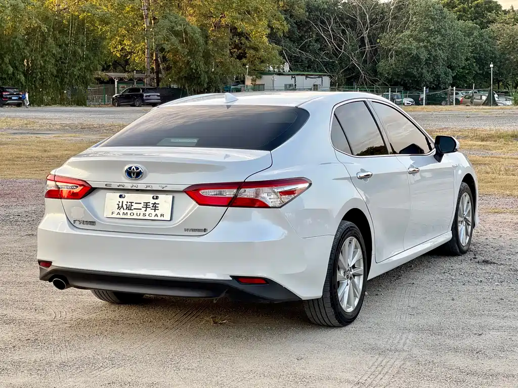 Camry 2021 Dual Engine 2.5HGVP Leading Edition купить на сайте DeffCars