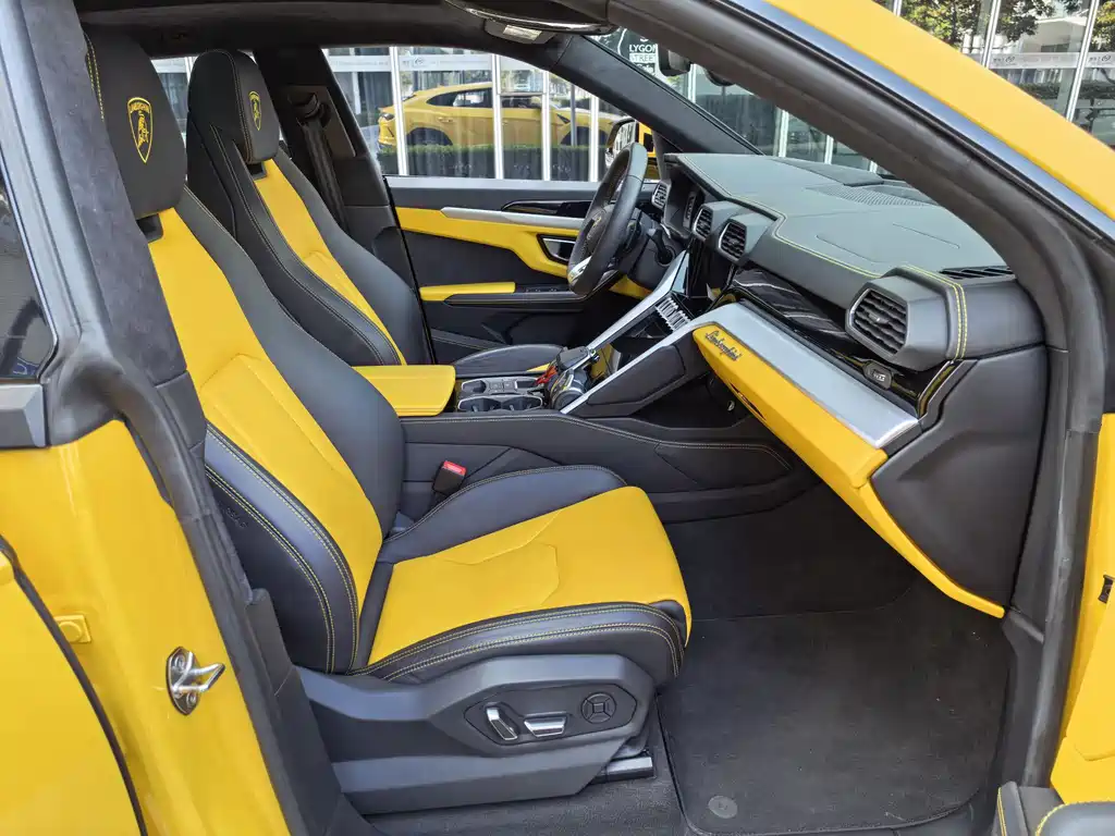 Urus 2021 4.0T V8 купить на сайте DeffCars