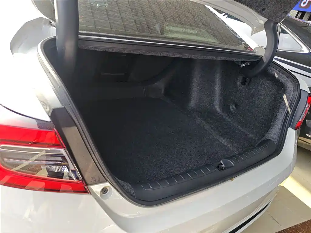 Accord 2022 260TURBO Deluxe Edition купить на сайте DeffCars