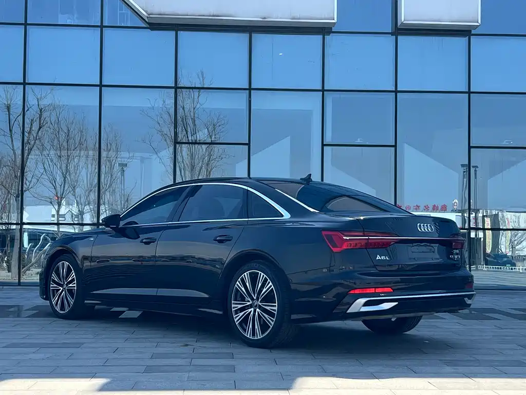 Audi A6L 2022 45 TFSI Premium Dynamic Model купить на сайте DeffCars