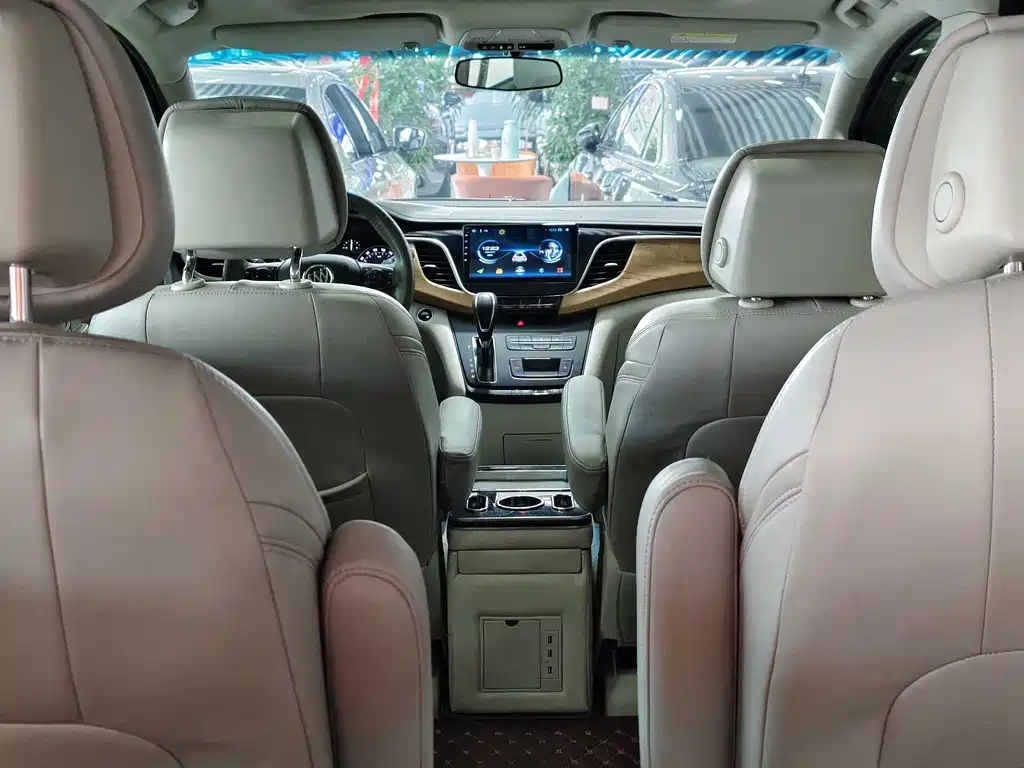 Buick GL8 2018 ES 28T Comfort Type National VI купить на сайте DeffCars