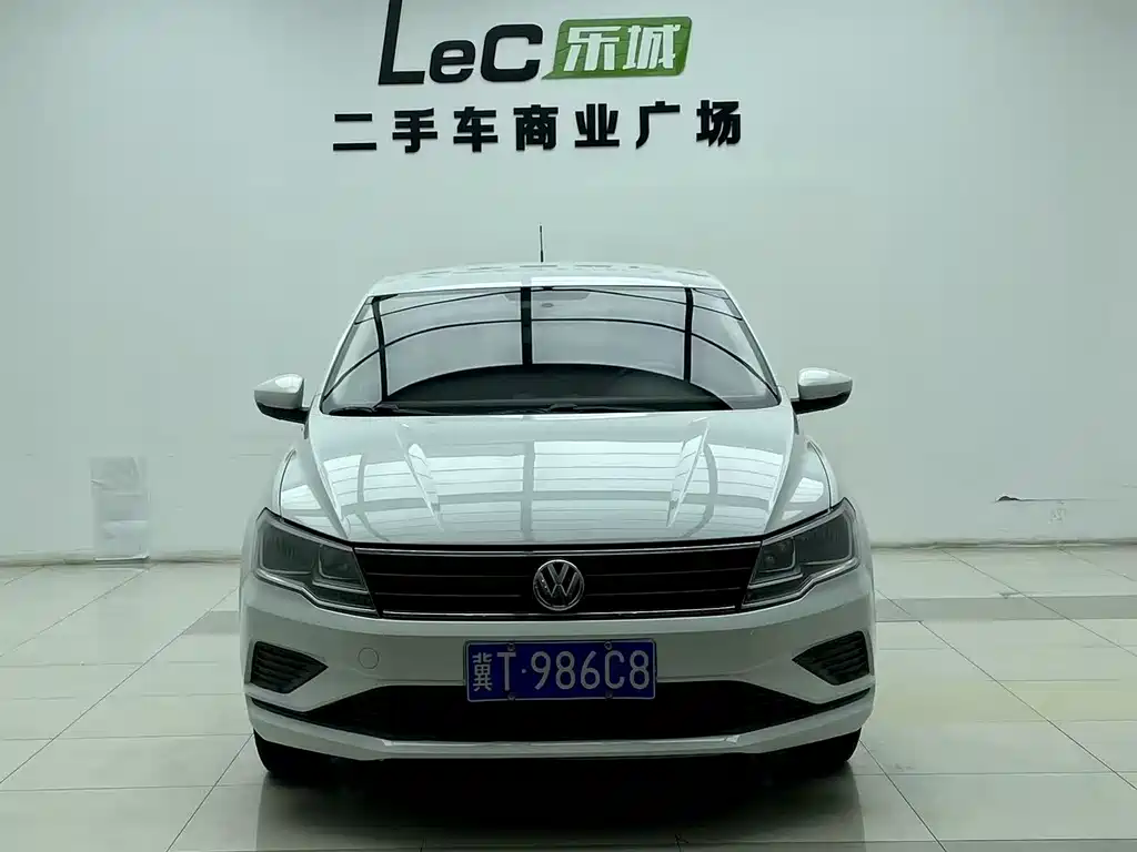 Jetta 2017 1.5L manual fashion model купить на сайте DeffCars
