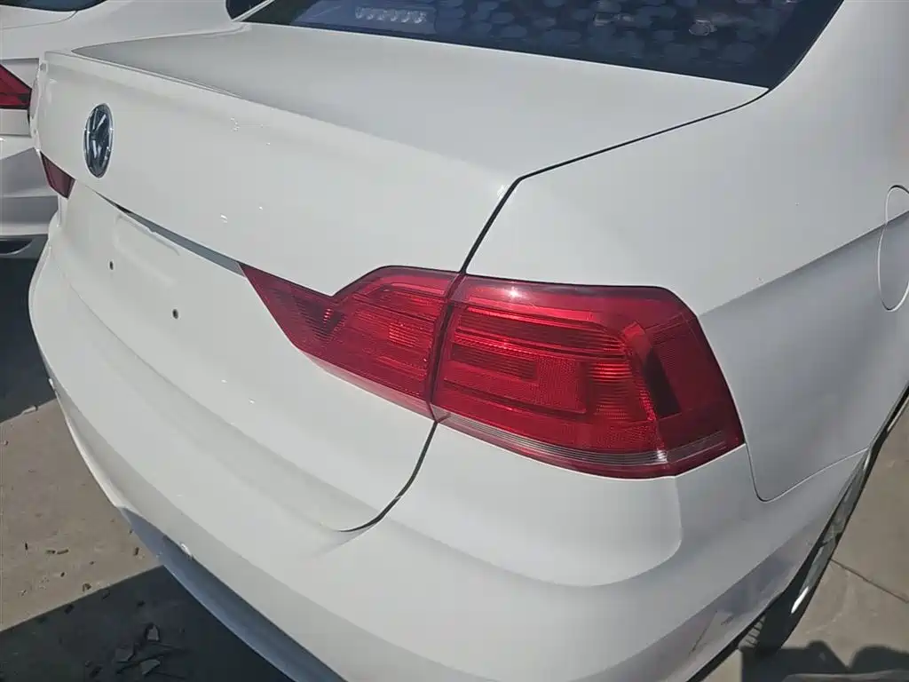 Santana 2019 1.5L automatic fashion version National VI купить на сайте DeffCars