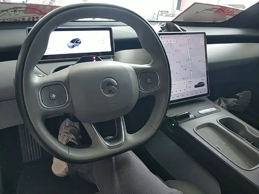 NIO ET5T 2024 model 75kWh Touring купить на сайте DeffCars