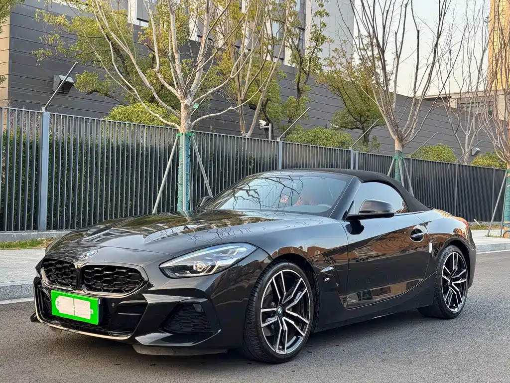 BMW Z4 2023 sDrive 25i M Sports Package купить на сайте DeffCars