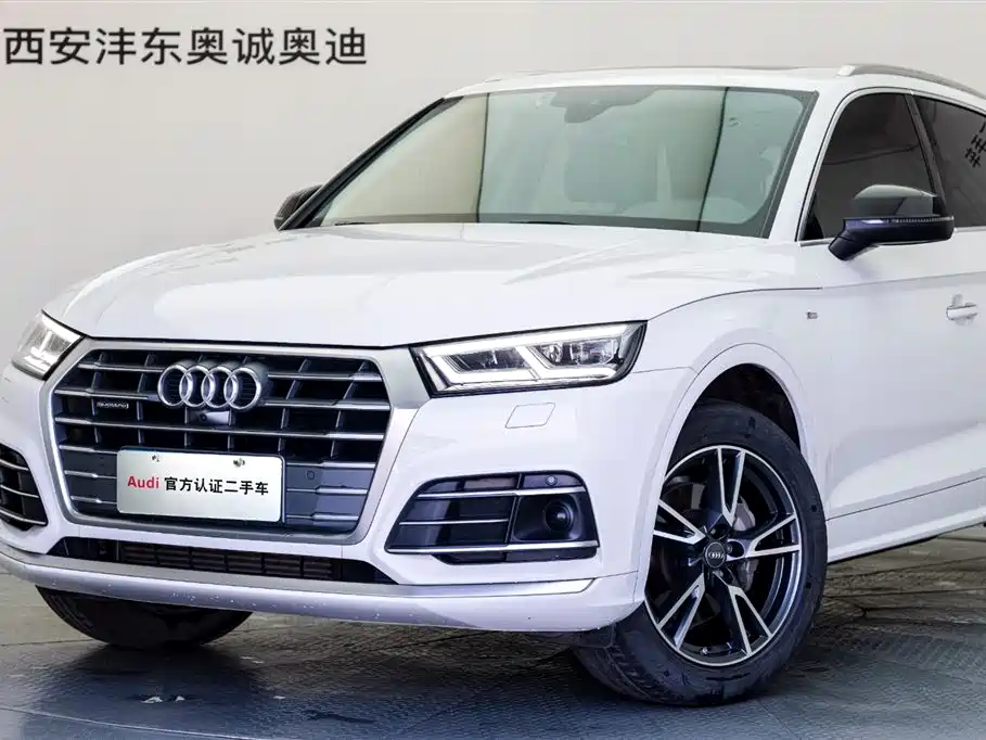 Audi Q5L 2020 facelift 40 TFSI enjoys fashionable style купить на сайте DeffCars