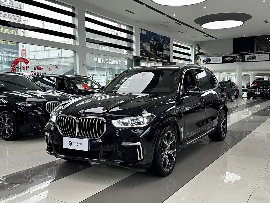 BMW X5 2022 xDrive 40Li M Sports Package купить на сайте DeffCars