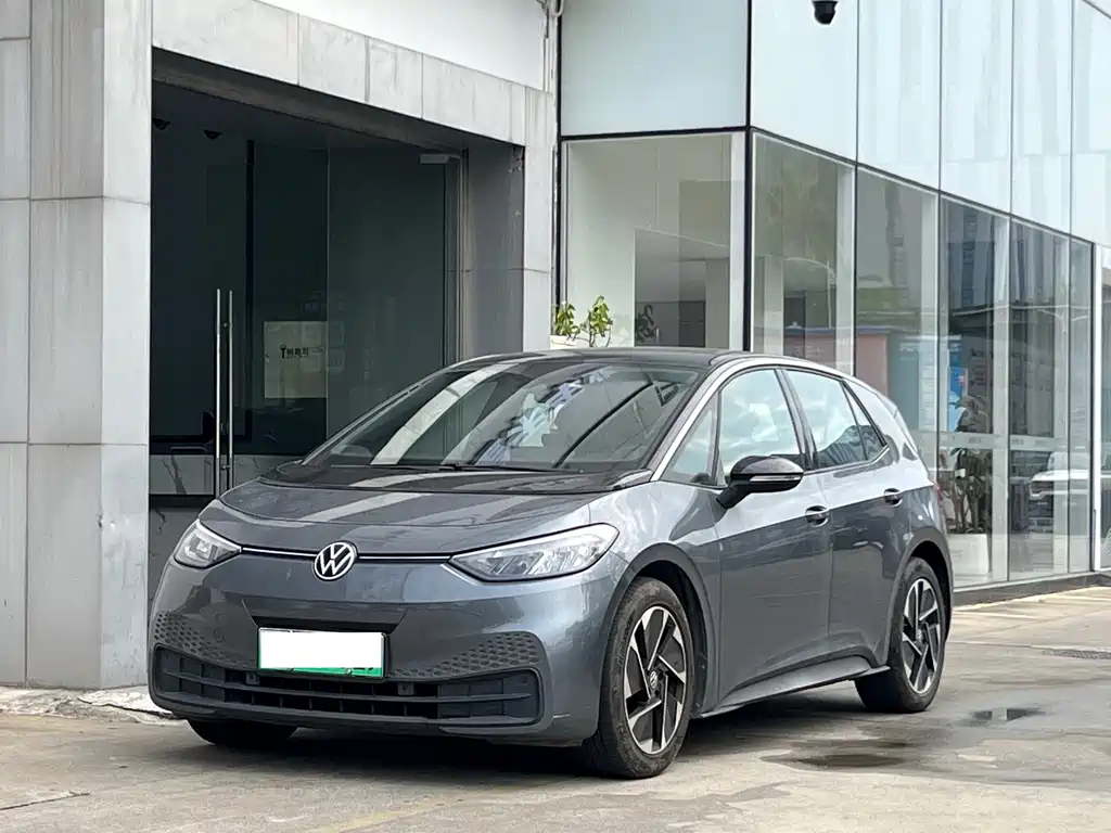 Volkswagen ID.3 2024 Outstanding Edition купить на сайте DeffCars