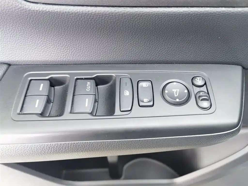 Honda CR-V 2023 2.0L e:HEV two-wheel drive smart version купить на сайте DeffCars