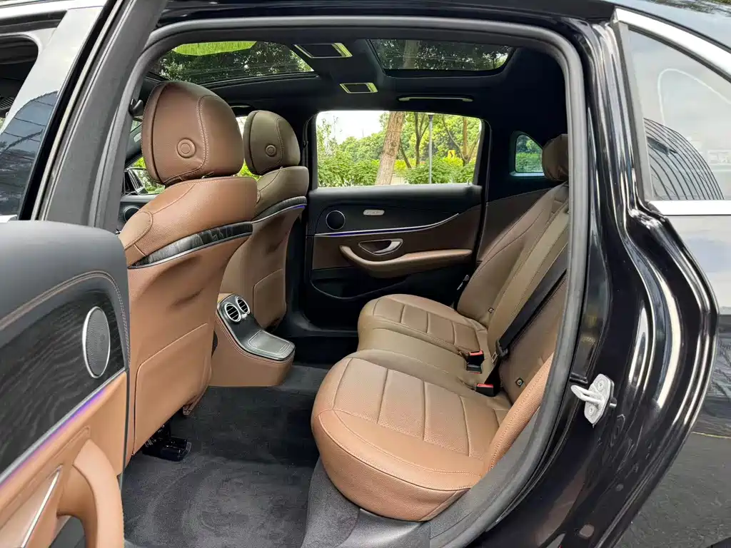 Mercedes E-Class 2022 facelift three E 300 L sporty and stylish купить на сайте DeffCars