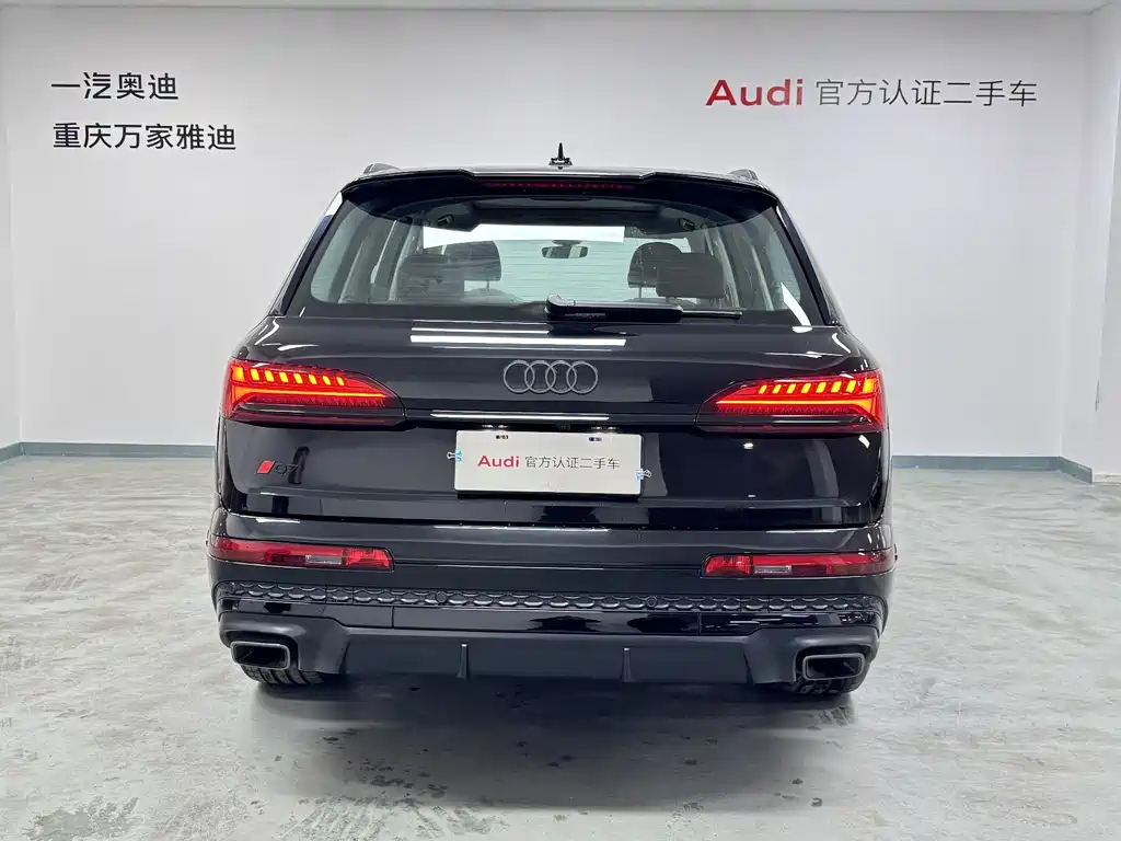 Audi Q7 2024 45 TFSI quattro S line Black Warrior купить на сайте DeffCars