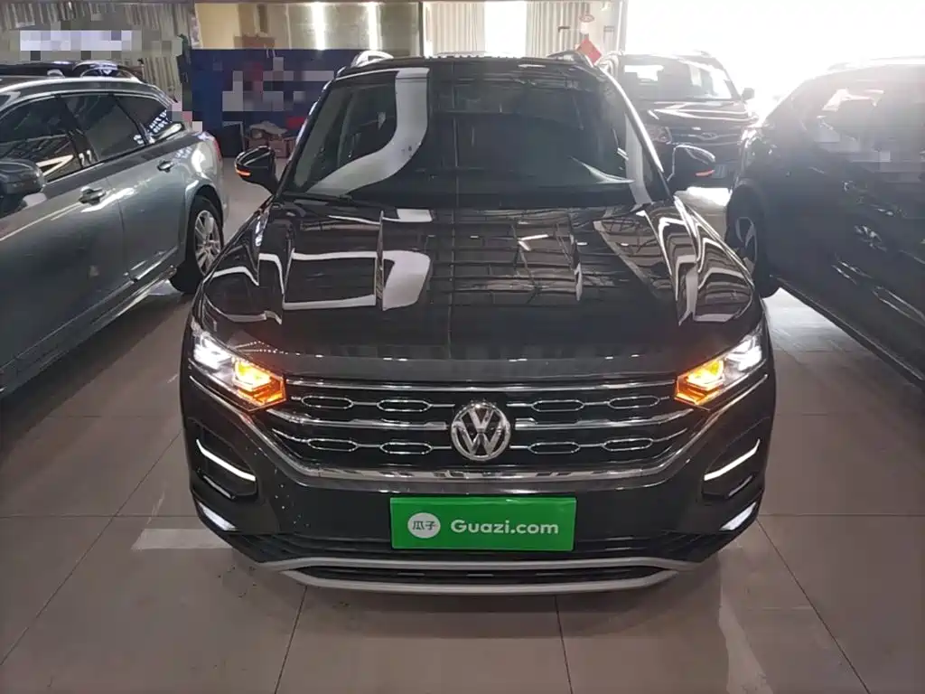 TYRON 2019 330TSI two-wheel drive luxury model, National VI купить на сайте DeffCars